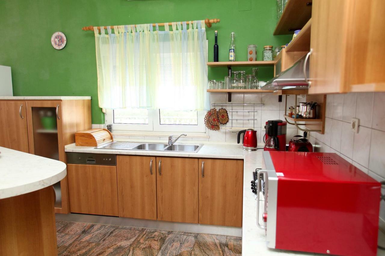 Apartman Dinka Trogir Exterior photo